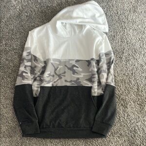 Womens Camouflage Hoodie - Black, Gray, and White